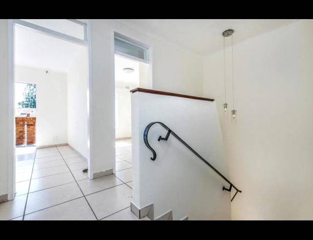 3 BEDROOM TOWNHOUSE FOR SALE IN BEDFORD GARDENS